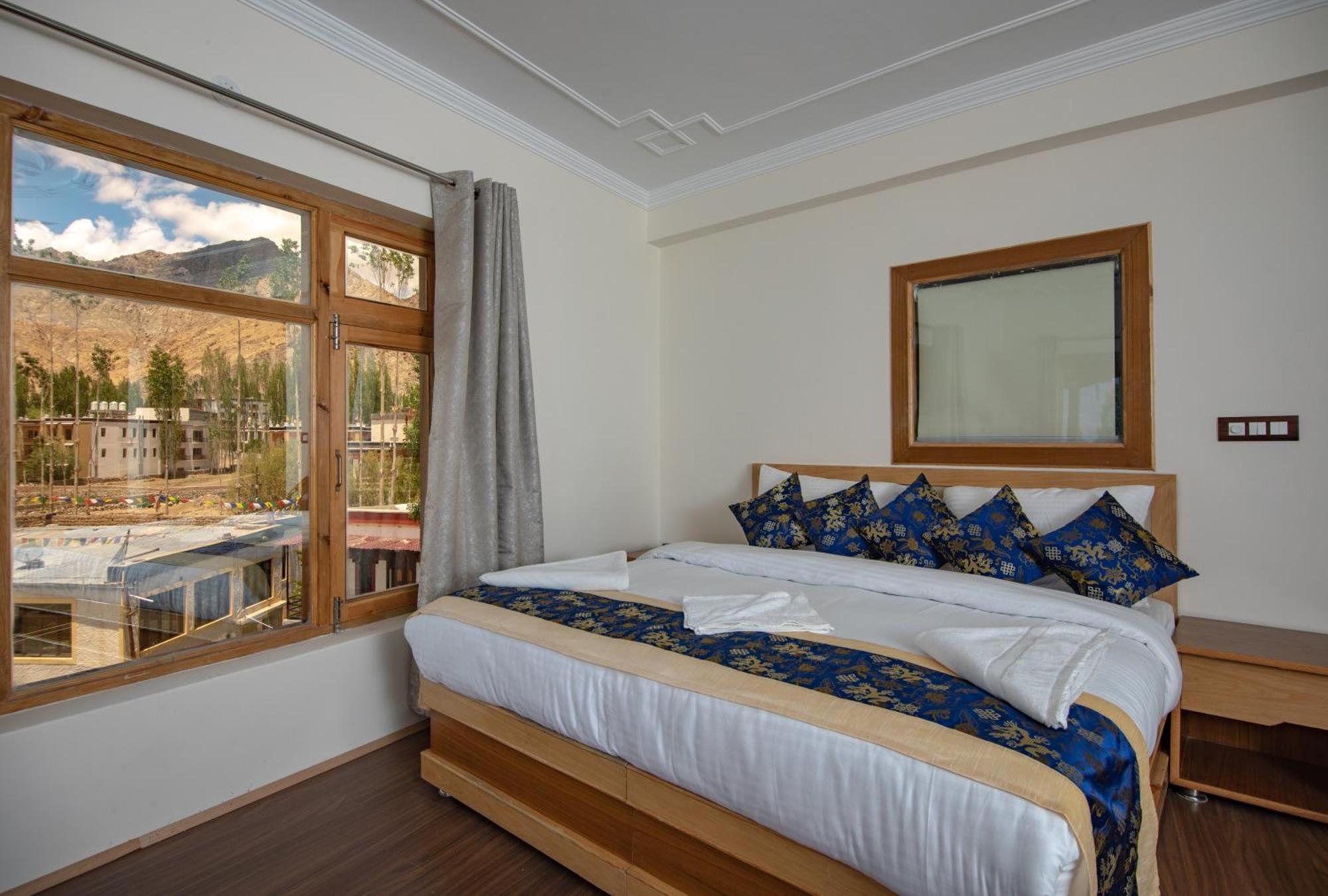 The Nangsay Hotel Leh Zewnętrze zdjęcie