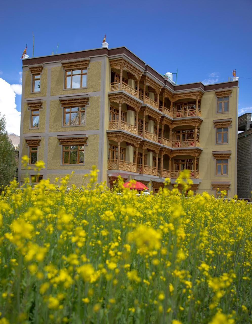 The Nangsay Hotel Leh Zewnętrze zdjęcie